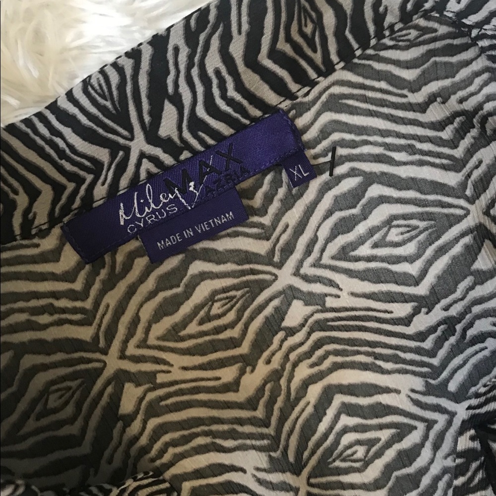 Zebra Print Sheer Ruffle Top - Picture 2 of 4